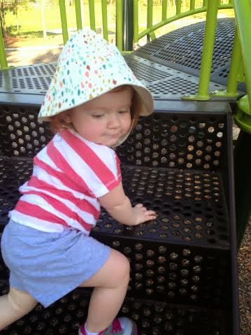 Little Sun Hat || Review + Giveaway ||