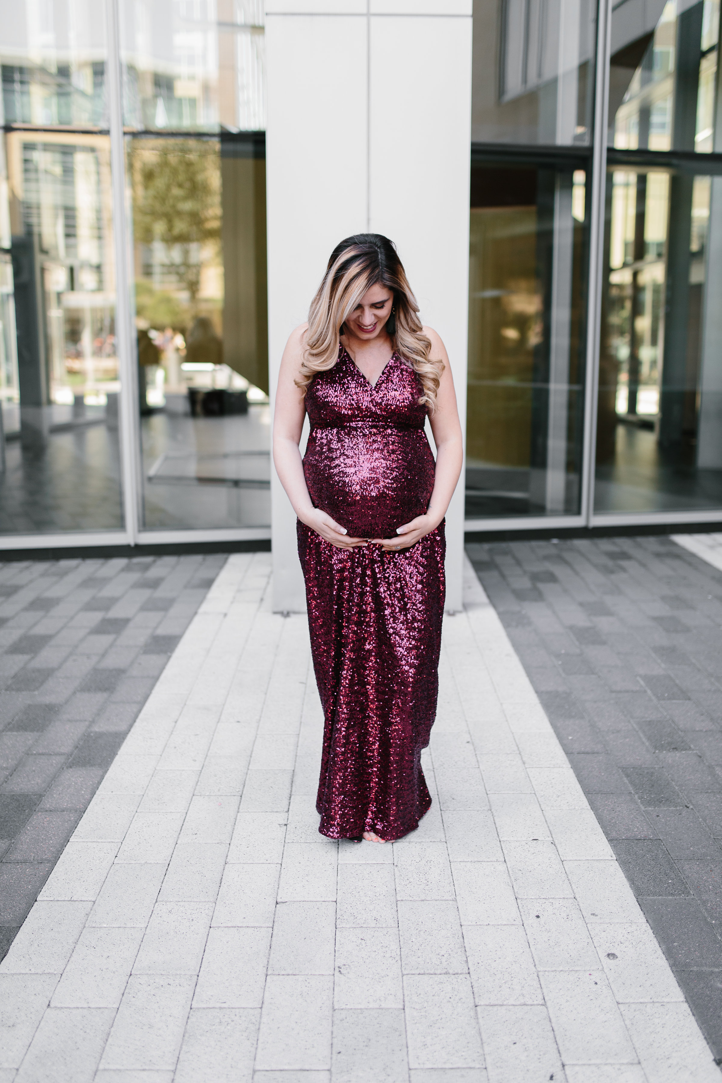 The PERFECT maternity party dress! - The Ashmores Blog