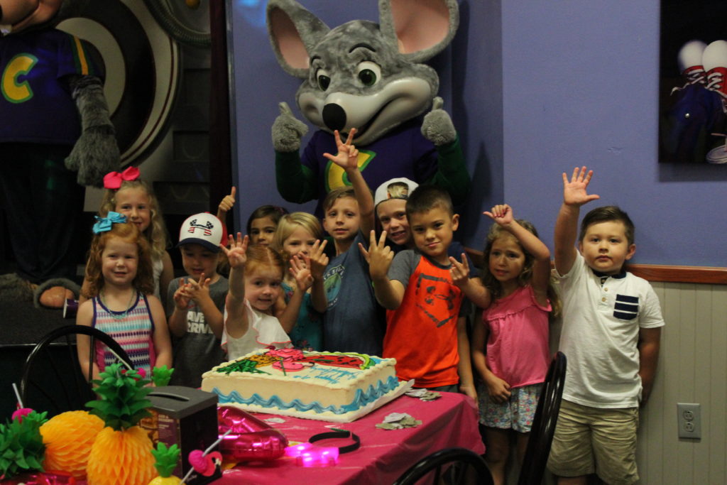 How to throw a Tropical themed Birthday Party! - The Ashmores Blog